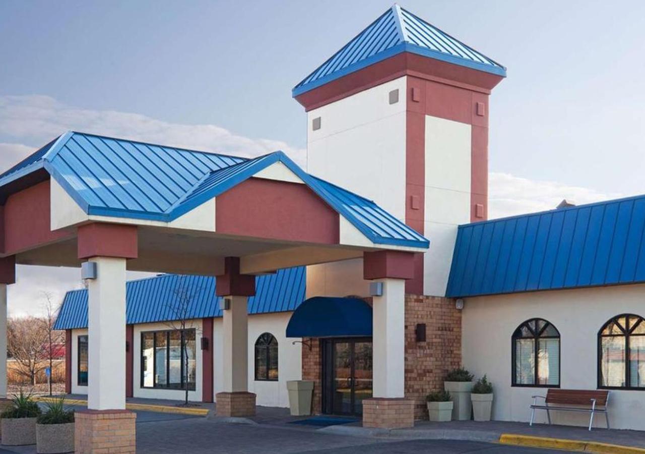 Norwood Inn & Suites Eagan St Paul & Mall Of America Exteriér fotografie